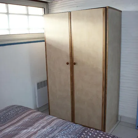 Emplacement Ideal Pour Ce T2 Face A La -parking-wifi-6pc237 * Saint-Cyprien (Pyrenees-Orientales)