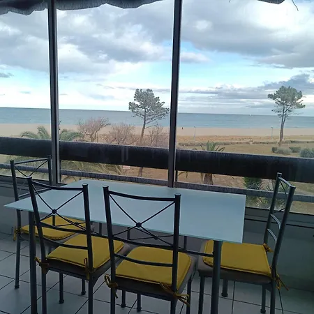 Apartment Emplacement Ideal Pour Ce T2 Face A La -parking-wifi-6pc237 Saint-Cyprien (Pyrenees-Orientales)